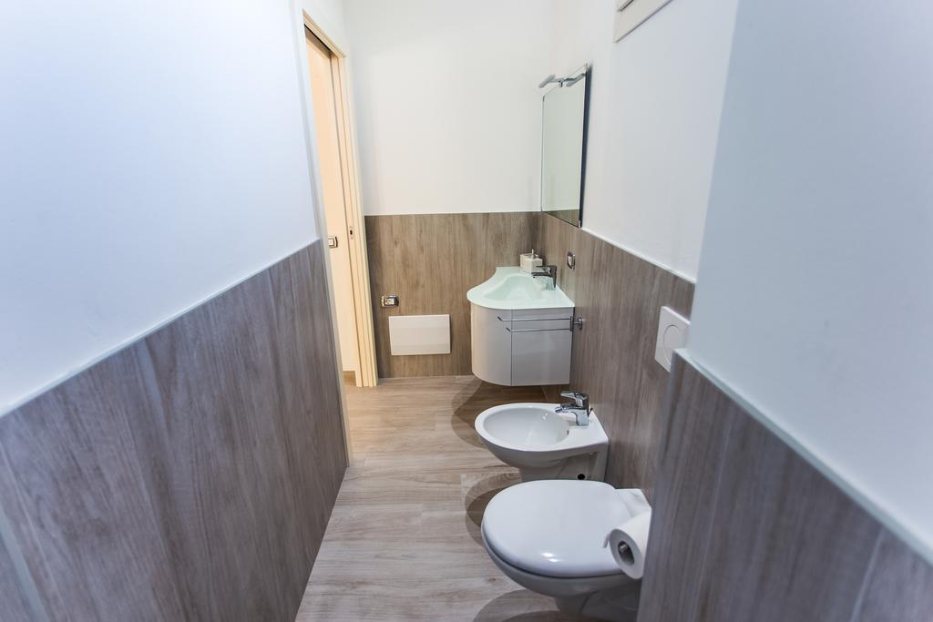 Ferienwohnung Lm House 01 Lonato del Garda Exterior foto